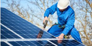 Installation Maintenance Panneaux Solaires Photovoltaïques à Valjouffrey